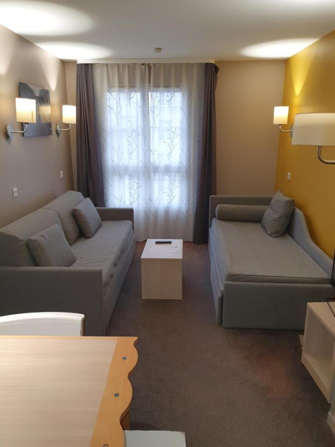 Appartements 4 A 5 Personnes - Val D'Europe Proche Disneyland 塞里斯 外观 照片