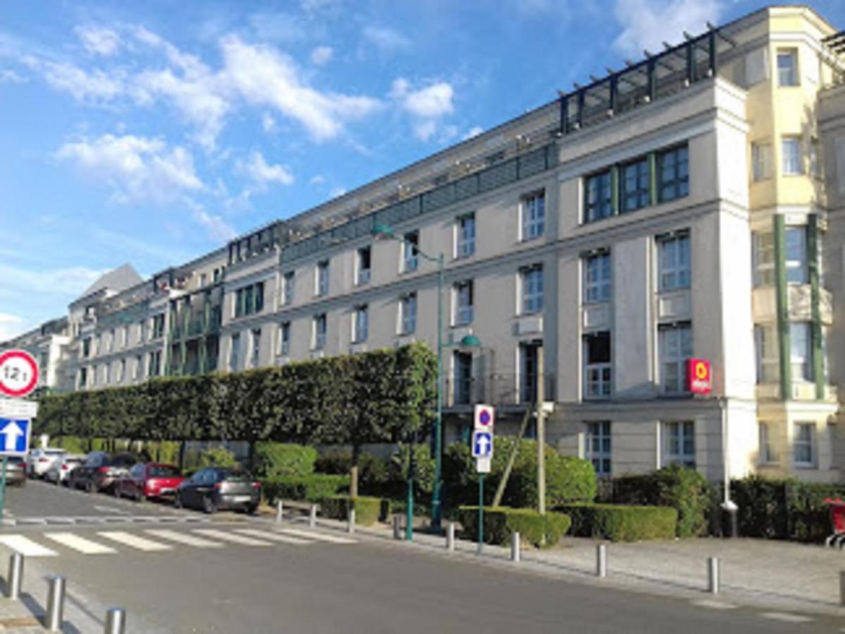 Appartements 4 A 5 Personnes - Val D'Europe Proche Disneyland 塞里斯 外观 照片